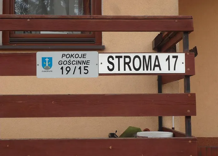 Goscinne Na Stromej *